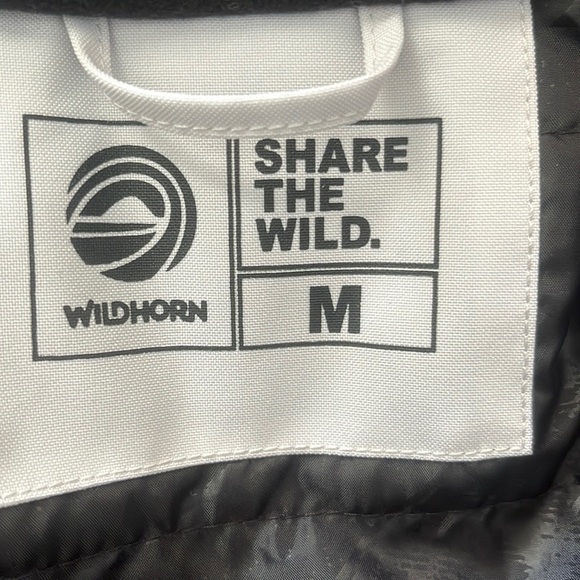 Wildhorn Frontera White Lunar Ski/Snow Jacket Size Medium - Picture 7 of 8